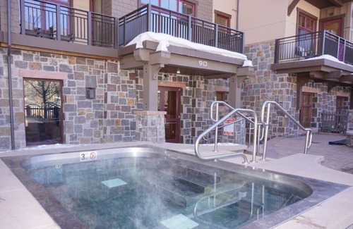 Snowmass Village Condo | Newer Base Village (Hayden Lodge) 2 bedroom condo with Valley Views! (203057)