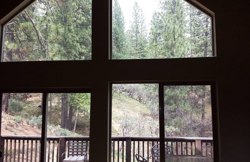 Arnold Cabin | Newer Luxury Cabin In Blue Lake Springs