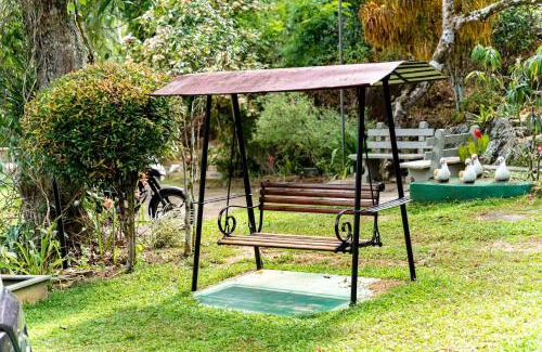 Baddegama Resort | Newlands Bungalow Galle