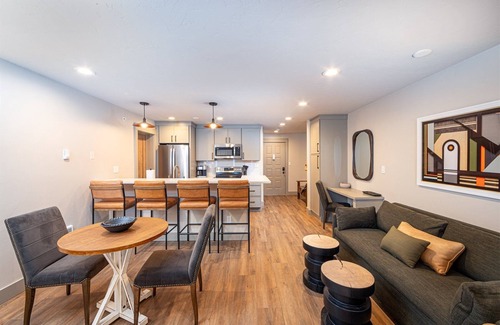 Whitefish House | Newley renovated ski-in/ski-out duel condo w communal hot tub and great views