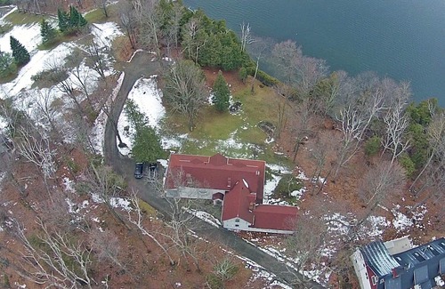 Georgeville House | Newly available! Idyllic waterfront cottage in the heart of Georgeville, Quebec,