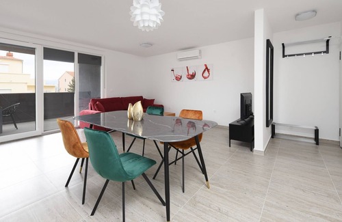 Nin Apartment | Newly built ApartmentCesare with large terrace-5min to the sandy beach
