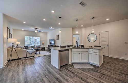 Bella Vista House | Newly Built Bella Vista Home Near Lakes