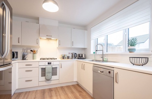 St. Andrews House | Newly Built Home from home