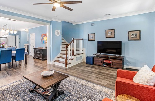 Eastside House | Newly Built Home w/ Private Large Yard and Parking by Lucky Savannah