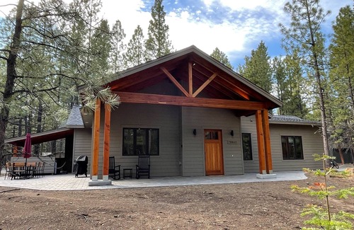 Black Butte Ranch House | Newly Built One-Level Black Butte Ranch Oasis