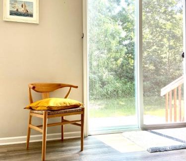 Midland Villa | Newly Built Spacious Quiet 3 Bed Rm House with Backyard and Parking
