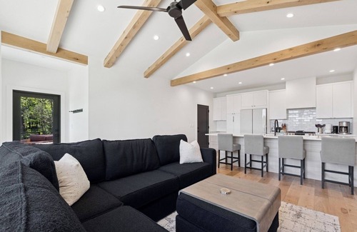 Whitefish House | Newly built two bedroom rental with Blanchard Lake access in Whitefish!
