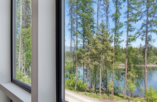 Whitefish House | Newly built two bedroom rental with Blanchard Lake access in Whitefish!