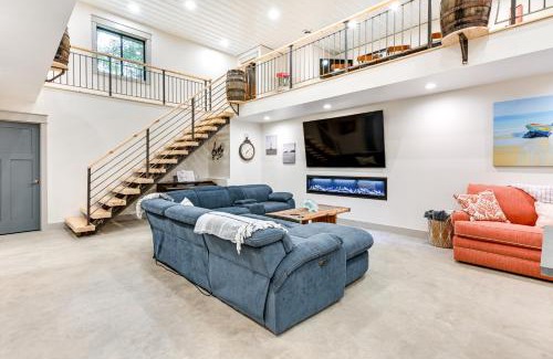 West Branch House | Newly Built West Branch Retreat with Private Patio!