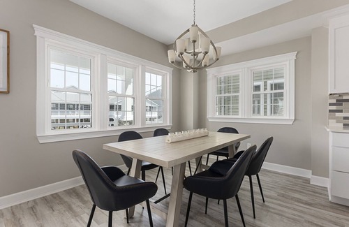 North End House | Newly Constructed 3BR, Steps from Beach w/Parking
