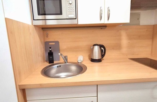 Gmain Apartment | Newly furnished centrally located apartment Aurelia, 25sqm for 1-2 persons