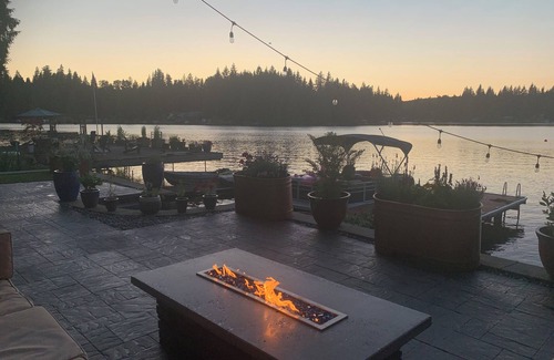 Lake Roesiger House | Newly listed as fulltime VRBO! Beautiful lakefront home for you and your guests!