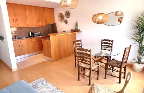 Armacao de Pera Apartment | Newly refurbished coastal apartment, steps away from the beach with sea views.