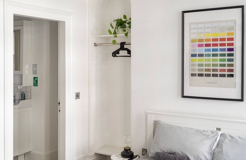 Pimlico House | Newly refurbished Georgian 6-bed 3-bath central townhouse