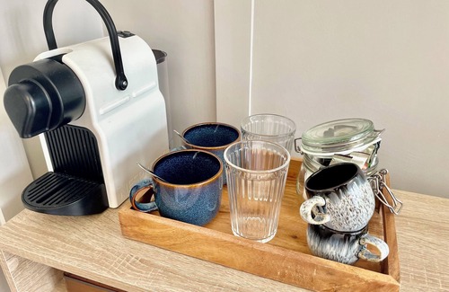 Exeter Apartment | Newly refurbished: The Cabin at No. 12