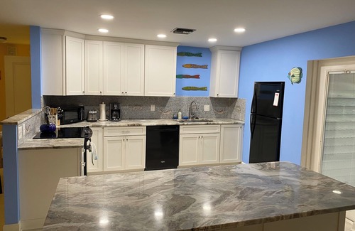 Saint James City House | NEWLY REMODELED-Peaceful Florida Island Home-5 minute canal ride to Gulf waters!