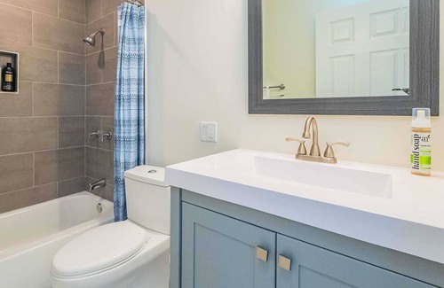 Altadena Apartment | Newly Remodeled 2B2B APT close to Pasadena