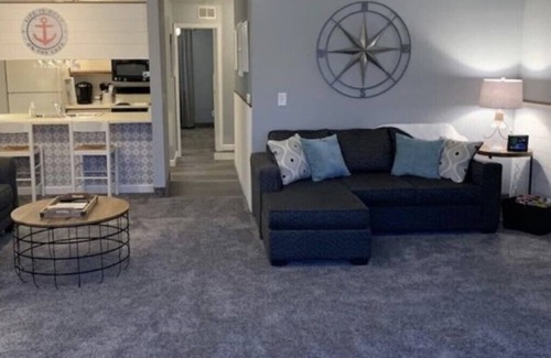 Port Clinton Condo | Newly Remodeled/Beautiful Waterfront Condo - 30' dock