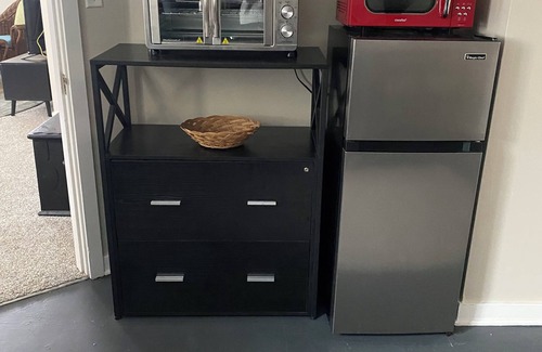 Pendleton Apartment | Newly remodeled desirable NW Hill homenlower Apartment Walk to RoundUp/Downtown