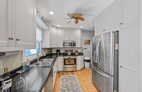 Wausau House | Newly remodeled in the Heart of the City!