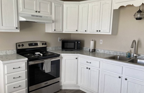 Ironton House | Newly remodeled offers many amenities with perfect location!