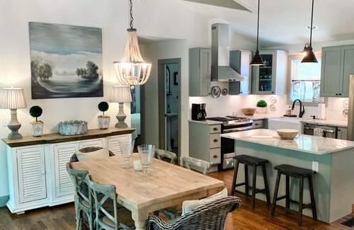 Highlands House | Newly Remodeled River-Front Cottage in Highlands