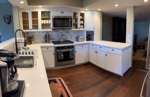 Olympic Valley House | NEWLY REMODELEDn6 Bedrooms/3.5 Baths-Sleeps 14nAWESOME VIEWS Hot Tub & Saunannnn