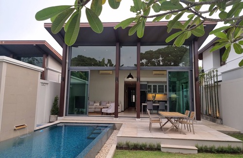 Si Sunthon Villa | Newly renovated Pool Villa Family Retreat in Phuket