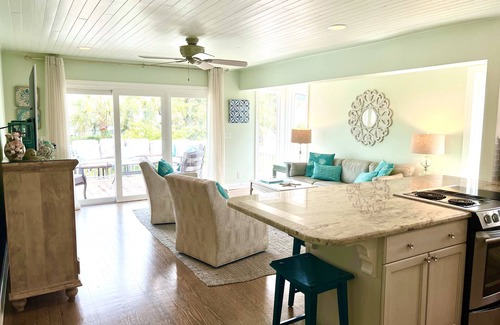 Wrightsville Beach Condo | Newly Renovated Condo. Steps to the Ocean, Sound, and Town.