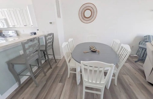 Bermuda Bay House | Newly Renovated Bermuda Bay Townhome