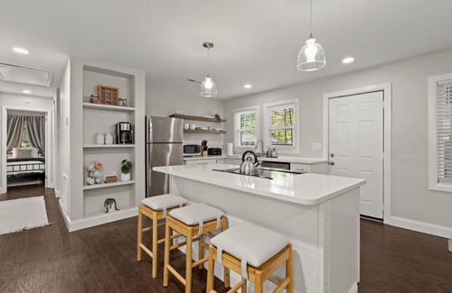 North Charleston House | Newly Renovated Home Close to Downtown and Beaches