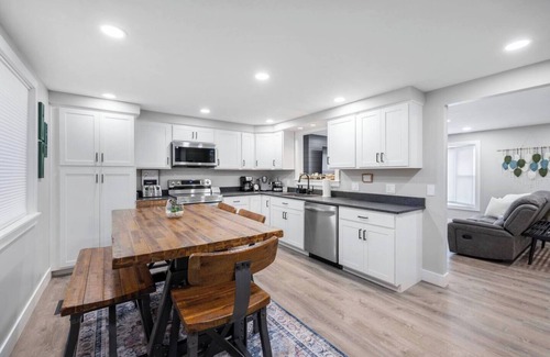 West Valley City House | Newly Renovated 4 bedroom home