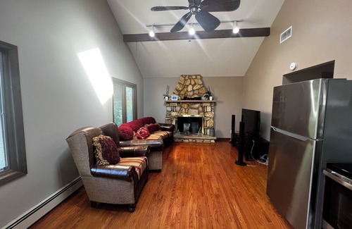 Westbury House | Newly Renovated 1 Bedroom First Floor Apartment in Westbury with Private Deck n