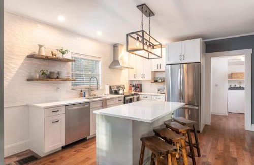 Center Conway House | Newly Renovated 3BR Country Oasis Near Conway Lake