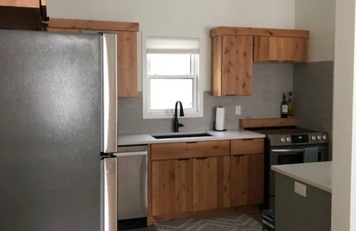 Rochester House | Newly Renovated 3BR Home - Walking distance to St. Mary's