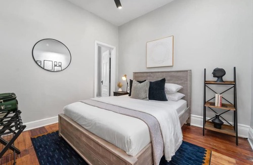 Central Park North House | Newly Renovated 3BR Oasis Walk to Columbia Uni