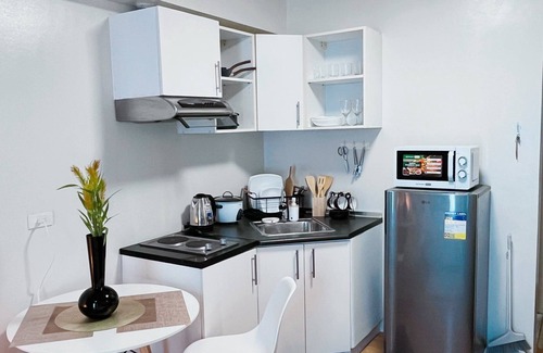 Lahug Condo | Newly Renovated Cozy Desk & View Studio in Avida IT Park