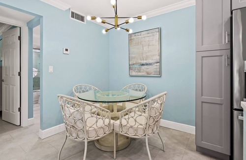 Sanibel Condo | Newly Renovated Garden View 1 bed, 1 bath at Sanibel Moorings #921