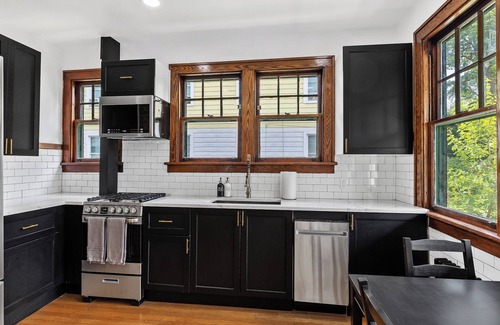 Melrose Apartment | Newly Renovated Gem in Melrose - Pet Friendly