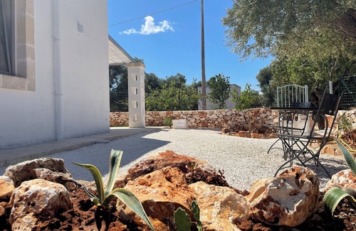 Ostuni Cottage | Newly renovated Lamia surrounded by olive trees and Mediterranean vegetation