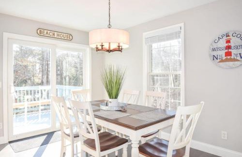 South Chatham House | Newly Renovated Modern Pond Access