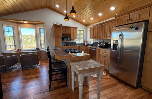 Rye Cabin | Newly Renovated Mountain Cabin A-Frame with Stunning Views