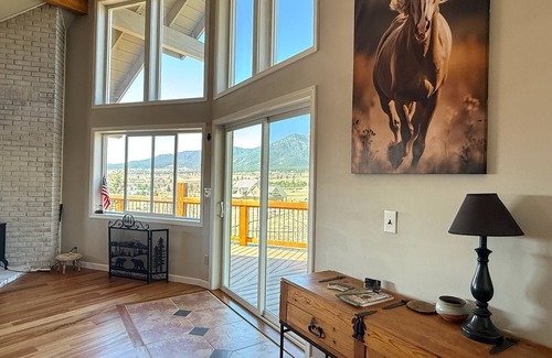 Rye Cabin | Newly Renovated Mountain Cabin A-Frame with Stunning Views