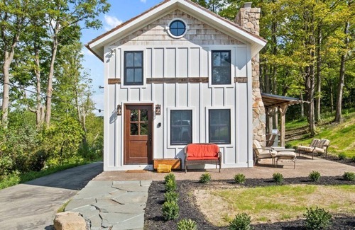 Rushville House | Newly Renovated Rustic Home at Canandaigua Lake