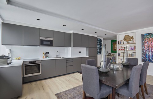 Auteuil Apartment | Newly Renovated Very Large 2 Bedroom Flat