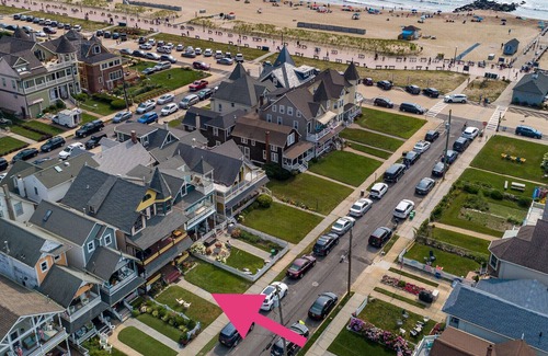 Ocean Grove House | Newly Renovated Victorian — Steps to Beach!