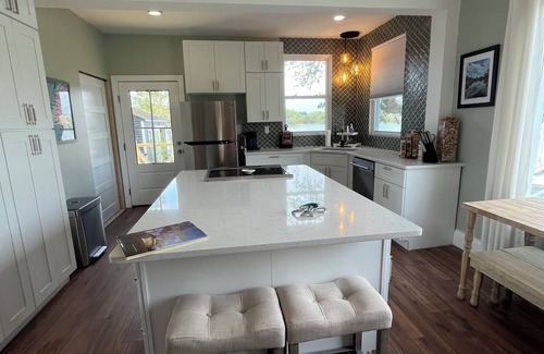 Portsmouth House | Newly Renovated Waterfront Home with Dock!