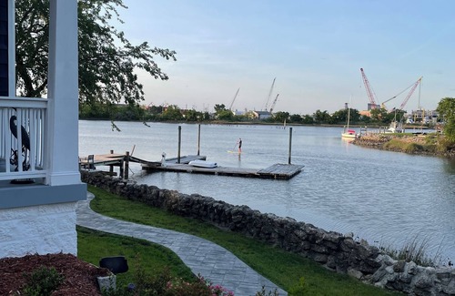 Portsmouth House | Newly Renovated Waterfront Home with Dock!