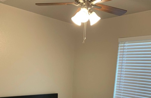 Historic Garderns House | Newly Updated 3 Bedroom Home in Downtown San Antonio